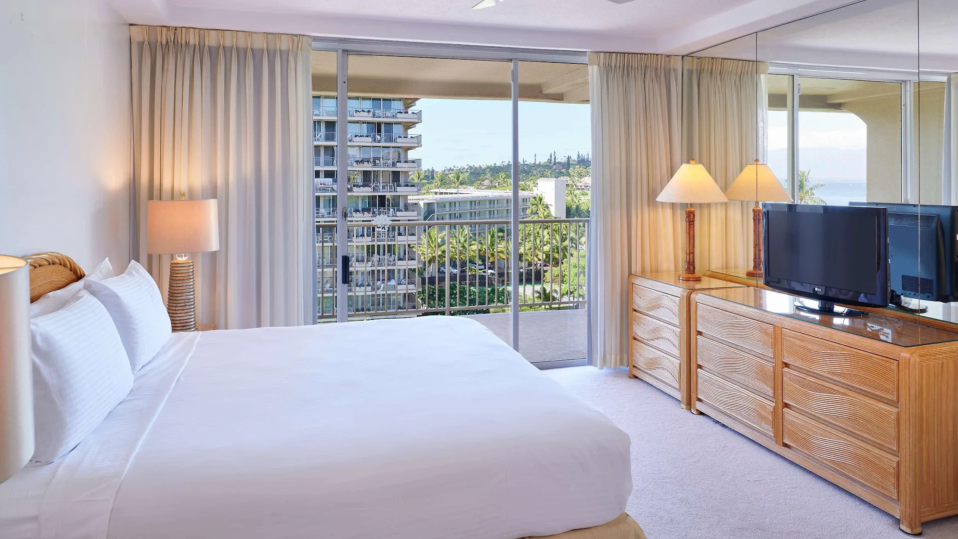 ***** Aparthotel Aston At The Whaler On Kaanapali Beach Lahaina United States